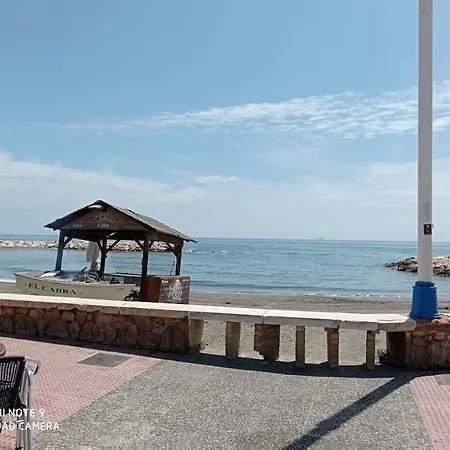 Beach, Pedregalejo Apt.4/6 2 Hab. Apartment