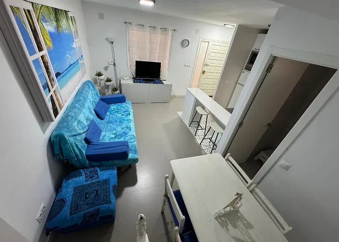 Beach, Pedregalejo Apt.4/6 2 Hab.